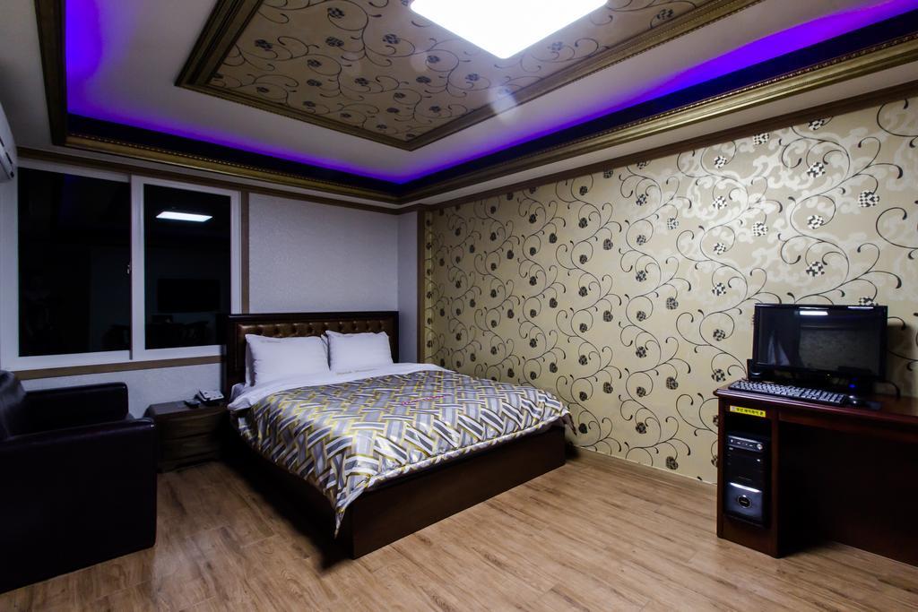 Guangju Hotel Banana 光州 外观 照片