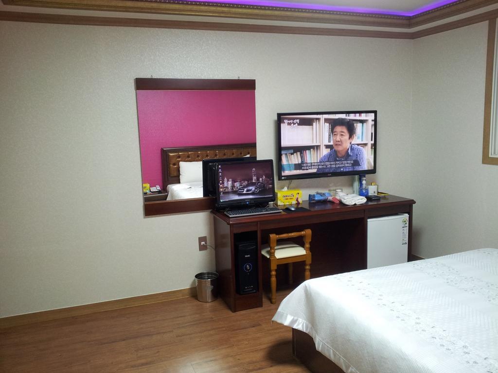 Guangju Hotel Banana 光州 外观 照片