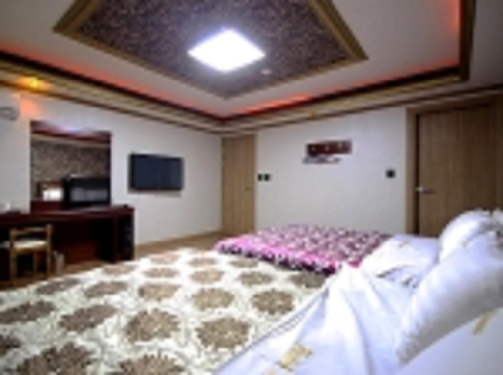 Guangju Hotel Banana 光州 外观 照片