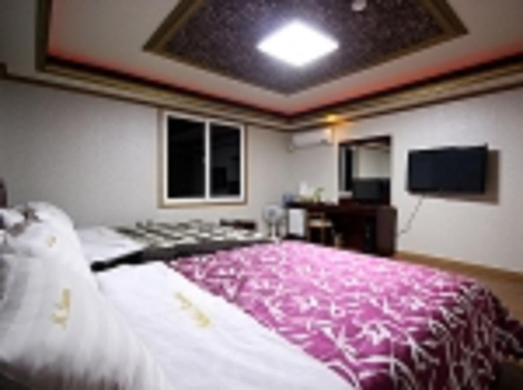 Guangju Hotel Banana 光州 外观 照片