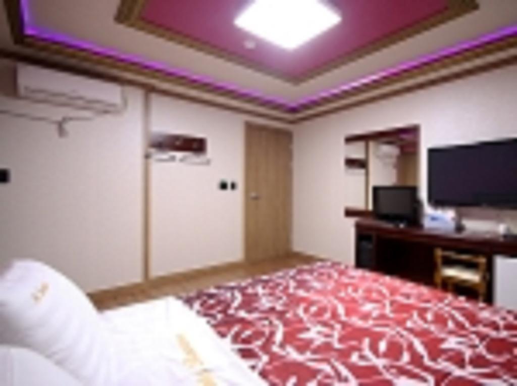 Guangju Hotel Banana 光州 外观 照片