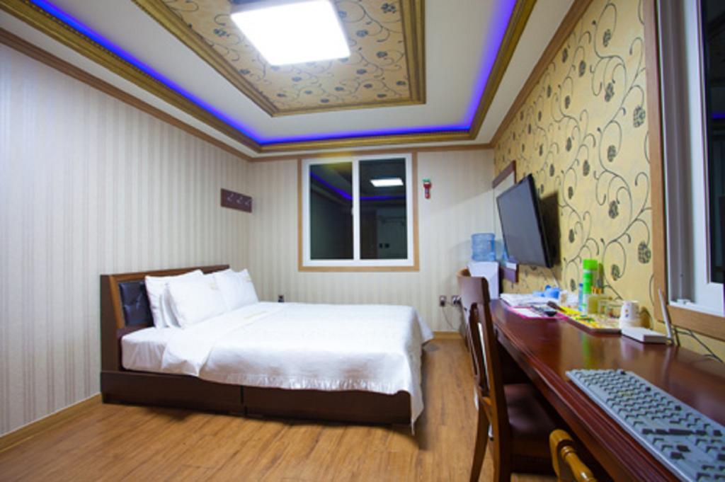 Guangju Hotel Banana 光州 外观 照片