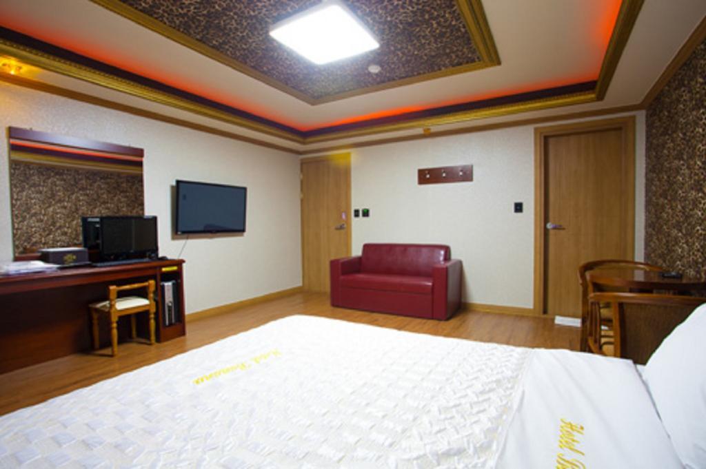 Guangju Hotel Banana 光州 外观 照片