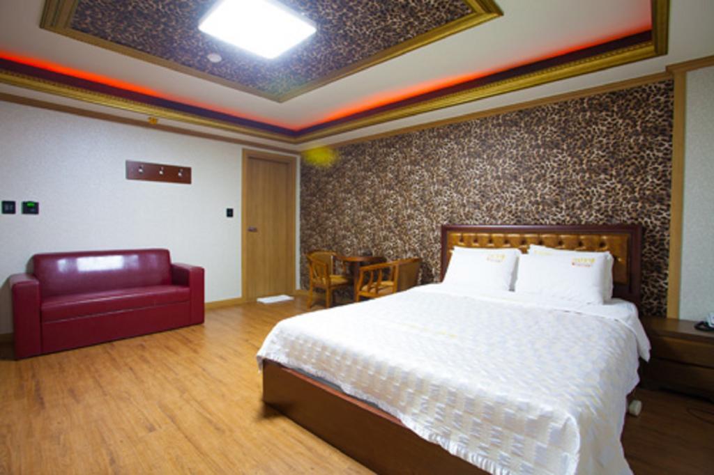 Guangju Hotel Banana 光州 外观 照片